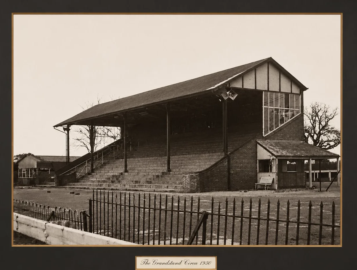 The grandstand at Hawthorn Hill racecourse around 1930